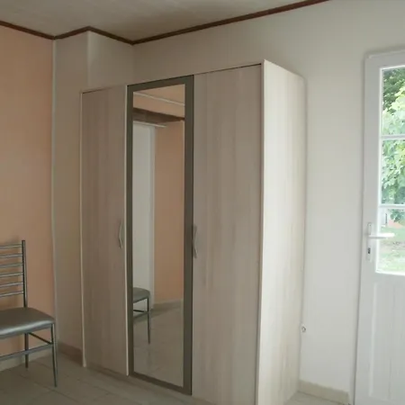 Les Véroniques Villa Saint-Pierre-de-Buzet